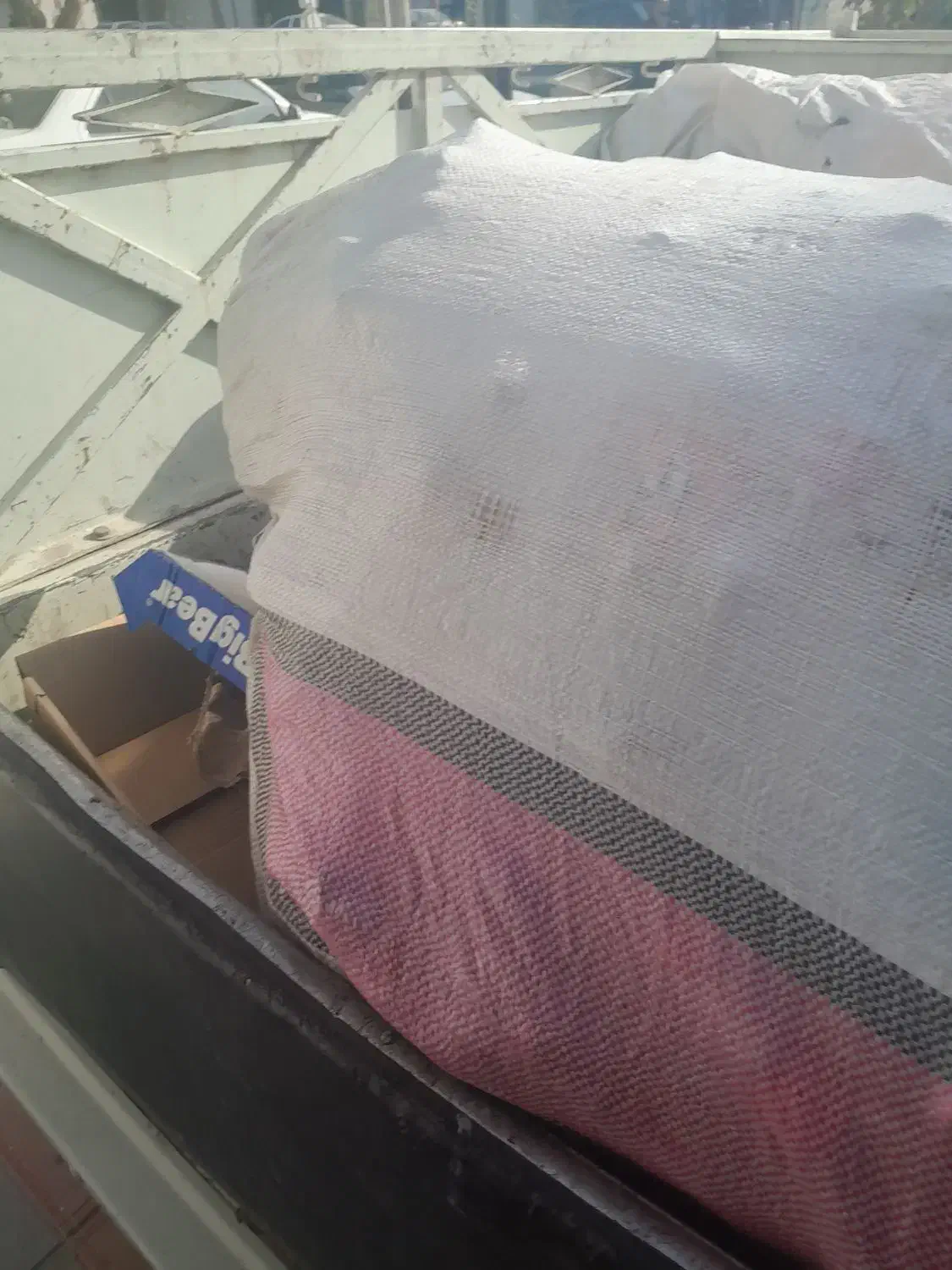 خرید  ضایعات خریداریم  لاک پلاستیک و غیره|خدمات پیشه و مهارت|مشهد, کارمندان دوم|دیوار