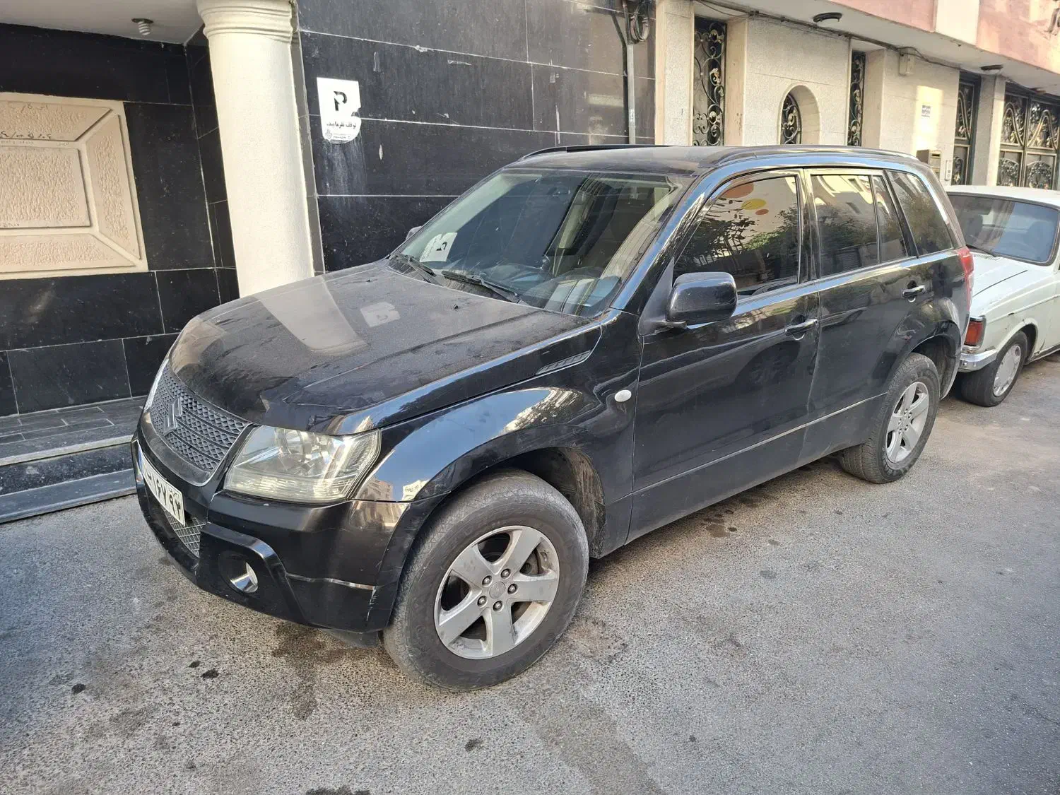 سوزوکی ویتارا ۲۴۰۰ مشکی اتومات|خودرو سواری و وانت|شیراز, عفیف‌آباد|دیوار