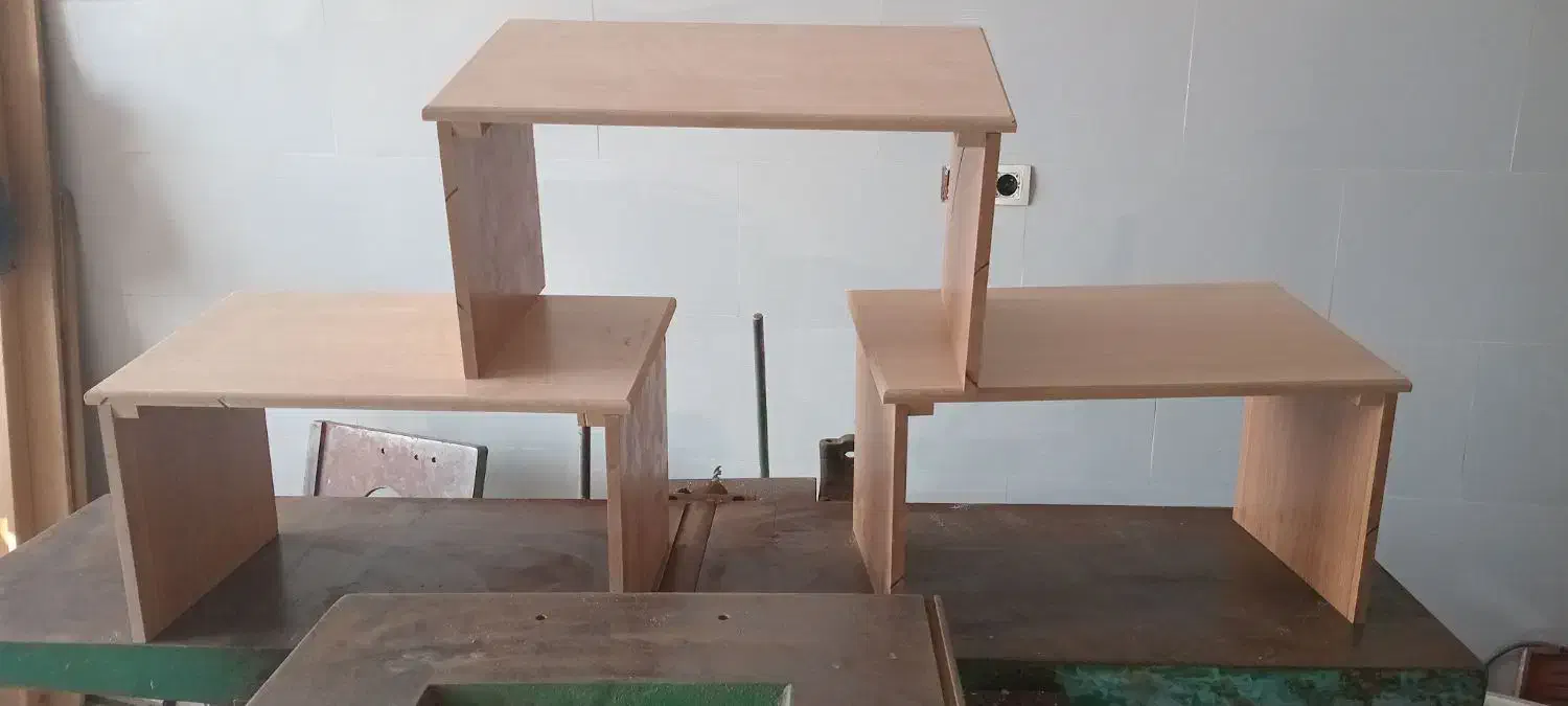 کتاب خوان|میز تحریر و کامپیوتر|خسروشاه, |دیوار