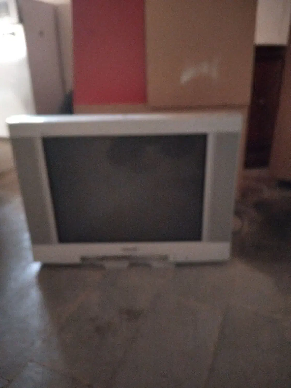 فروش تلویزیون قدیمی|تلویزیون و پروژکتور|خمین, |دیوار
