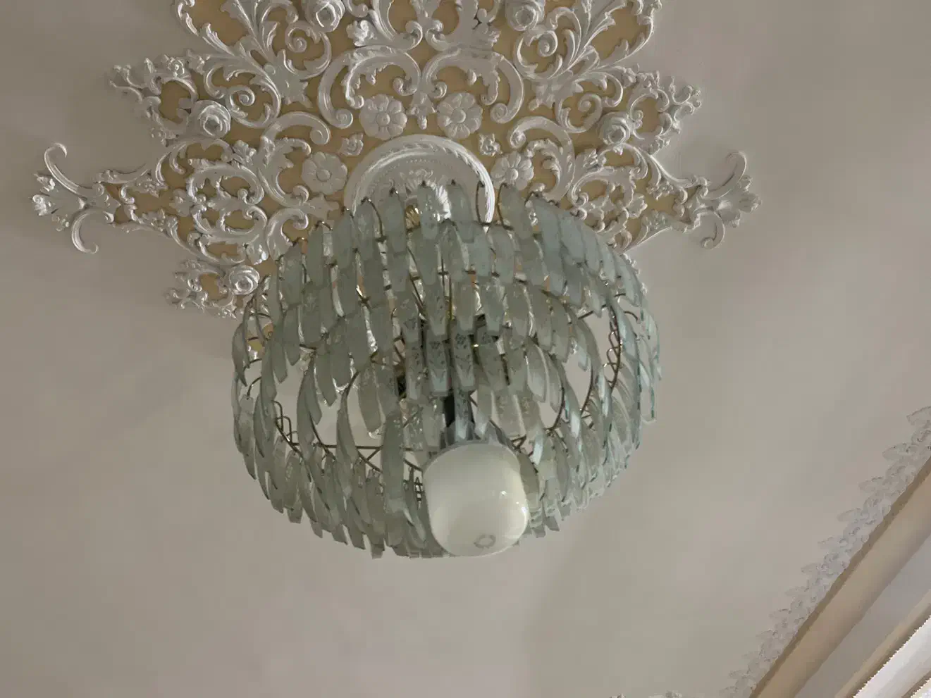 لوستر قدیمی|لوستر و چراغ آویز|کرمان, |دیوار