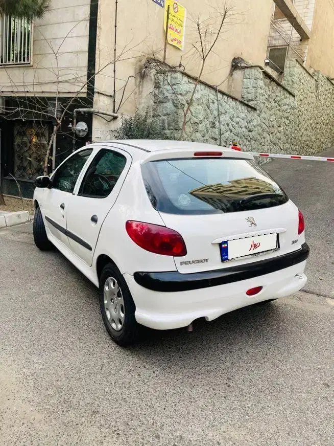 ۲۰۶ مدل۱۴۰۰بیرنگ سند تک برگ|خودرو سواری و وانت|کرج, استاندارد|دیوار