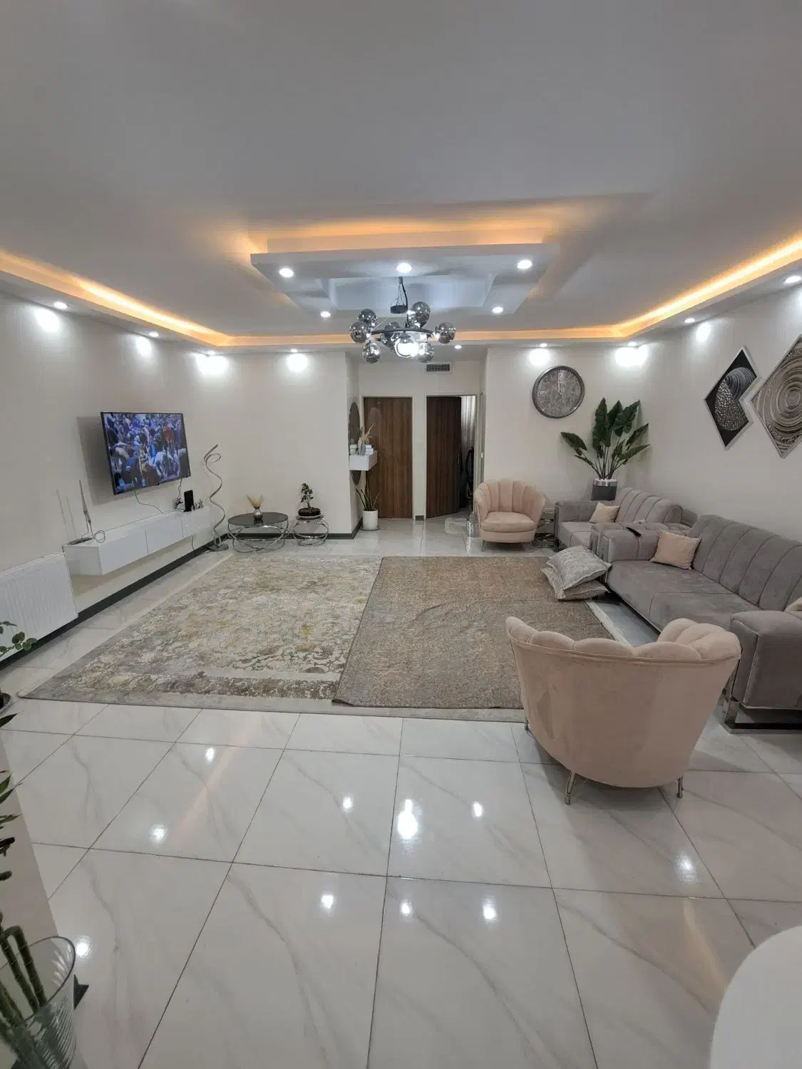 آپارتمان90متری دو خواب نوساز بر شرقی ها|فروش آپارتمان|تهران, شمیراننو|دیوار