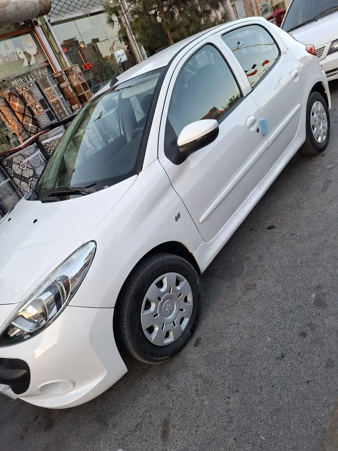 ۲۰۷مدل ۱۴۰۲|خودرو سواری و وانت|بیرجند, |دیوار