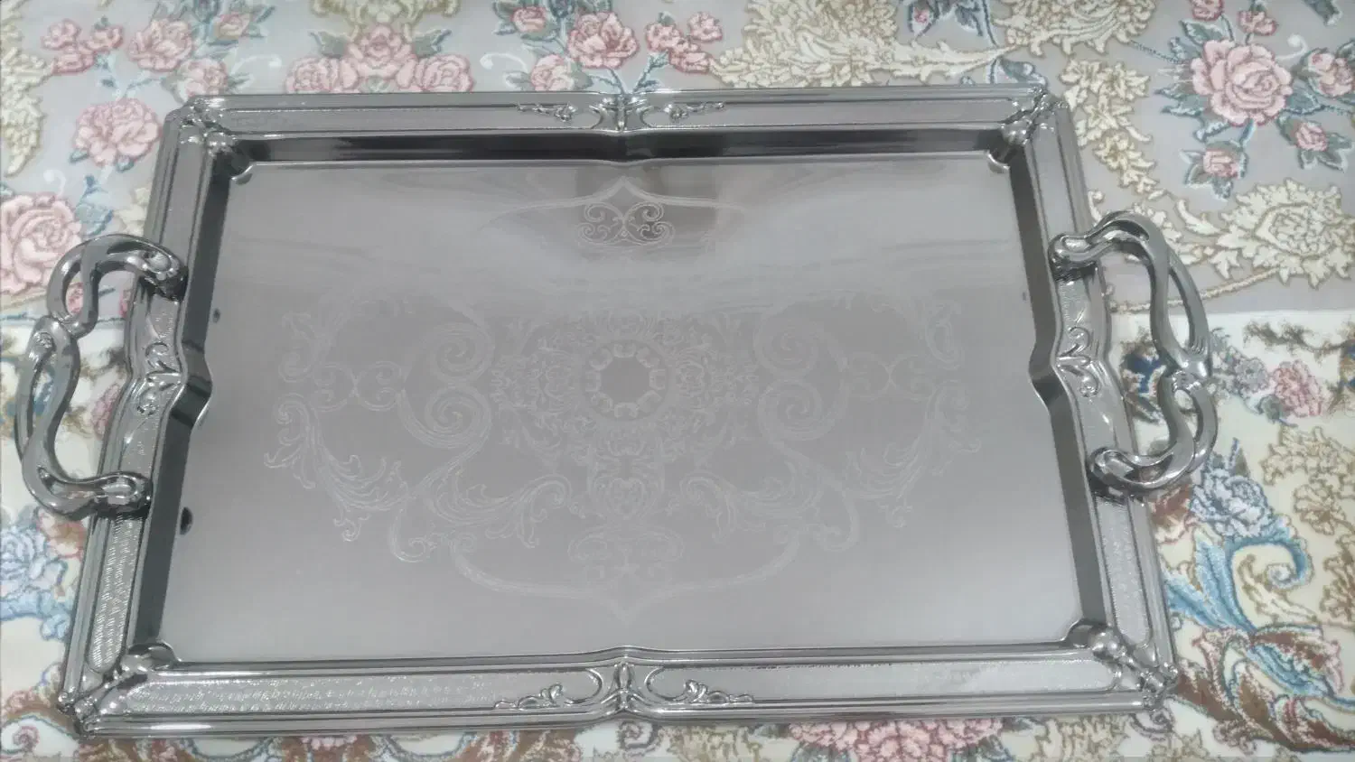 سینی نو کادویی|ظروف سرو و پذیرایی|دهگلان, |دیوار