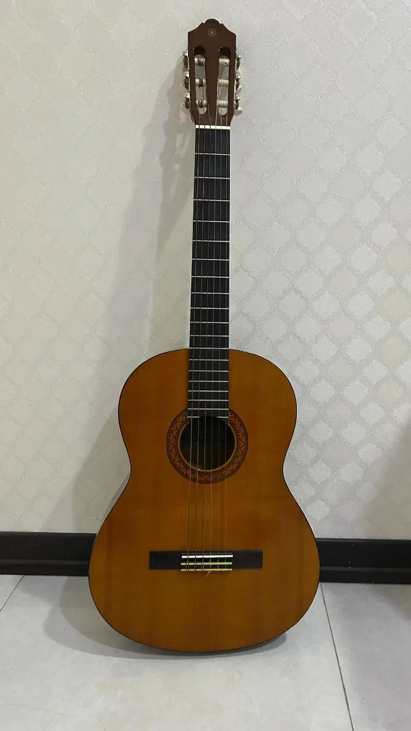 گیتار یاماها|گیتار، بیس، امپلیفایر|شهریار, شهریار|دیوار