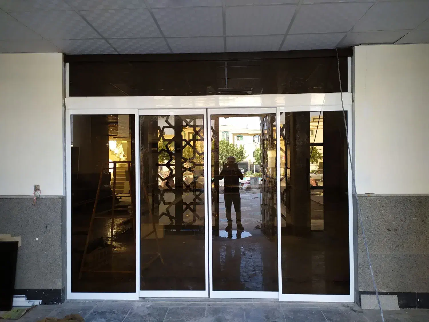 کرکره برقی.دربهای اتوماتیک.شیشه سکوریت|خدمات پیشه و مهارت|شیراز, حجت آباد|دیوار