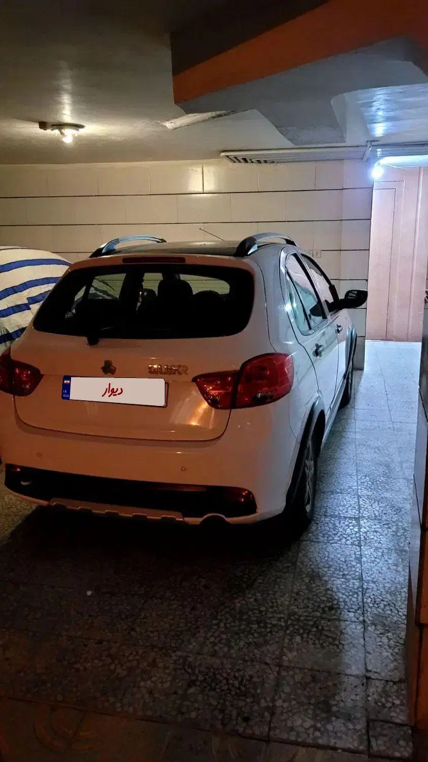 کوئیک آر سفید مشکی1401|خودرو سواری و وانت|قزوین, |دیوار