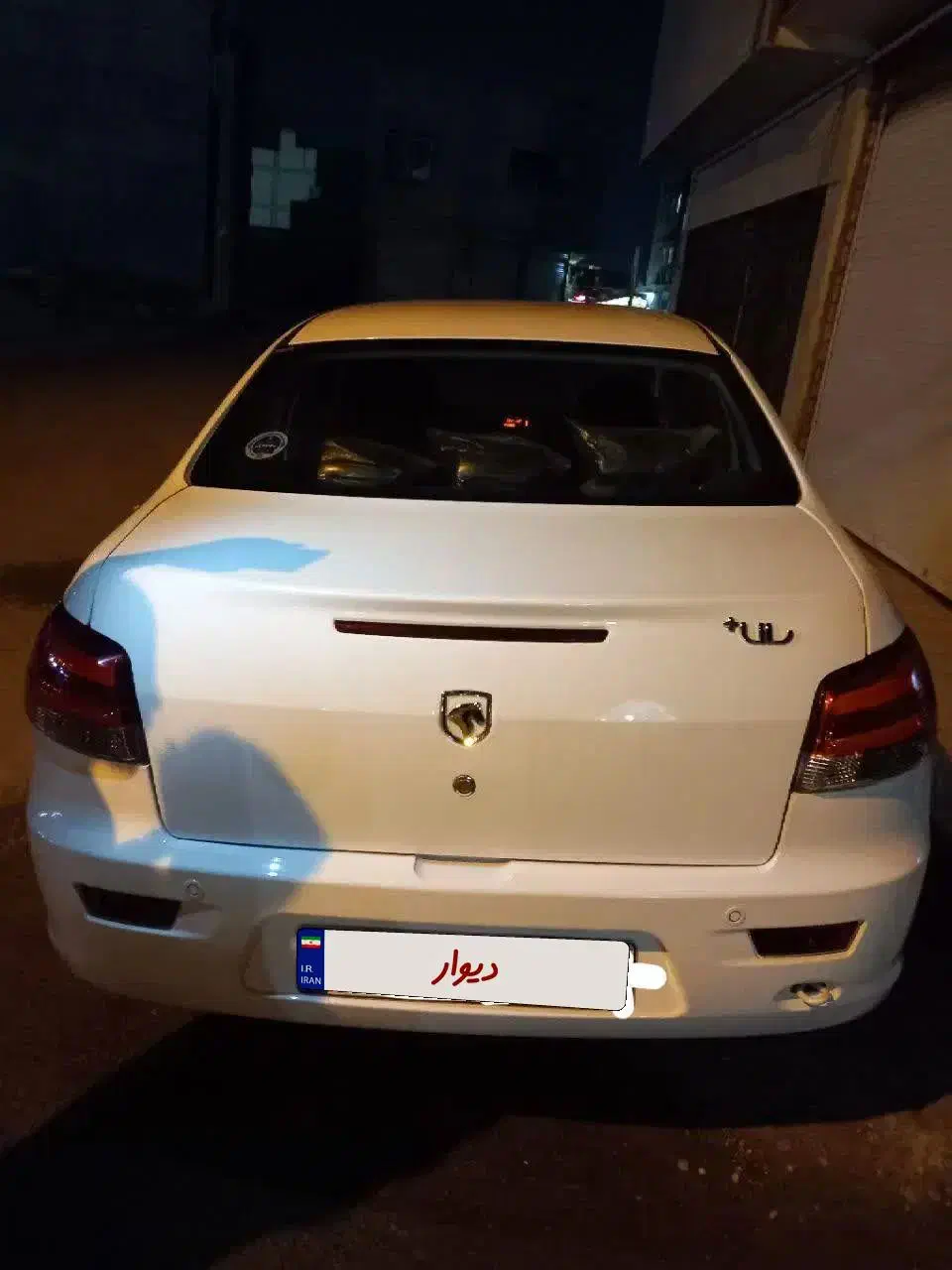 رانا پلاس سفید 402|خودرو سواری و وانت|قم, علی آباد|دیوار