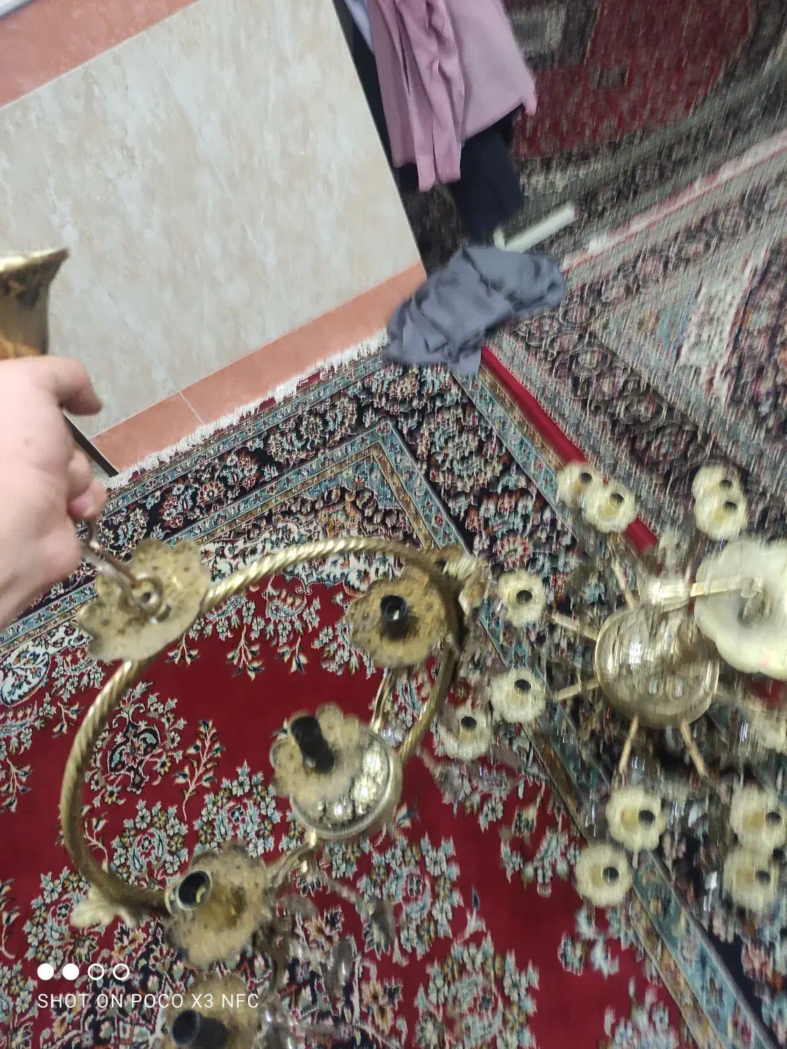 لوستر برنزی|لوستر و چراغ آویز|قم, دورشهر|دیوار