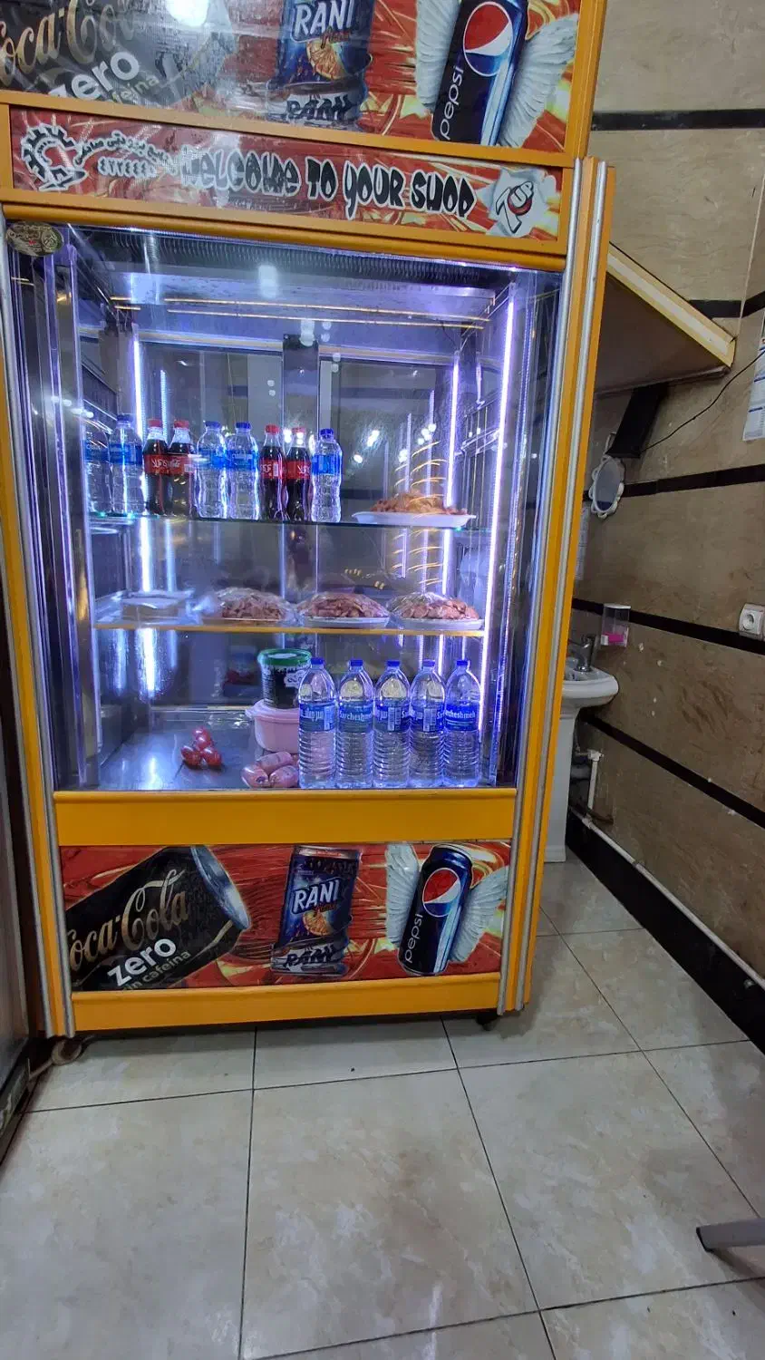 یخچال ایستاده در ماسال به فروش میرسد|کافیشاپ و رستوران|ماسال, |دیوار
