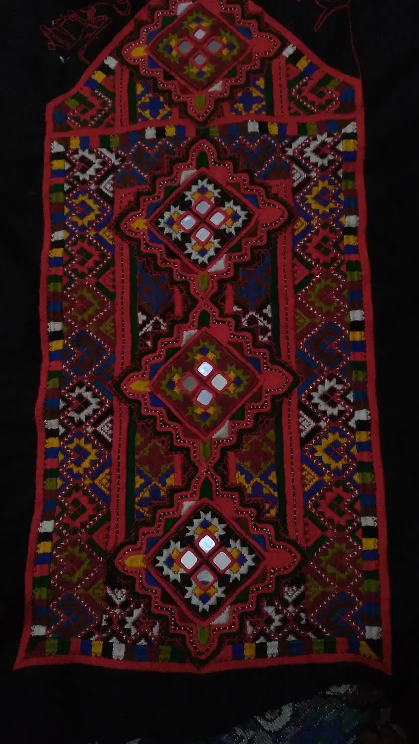 فروشی|لوازم خیاطی و بافتنی|خاش, |دیوار