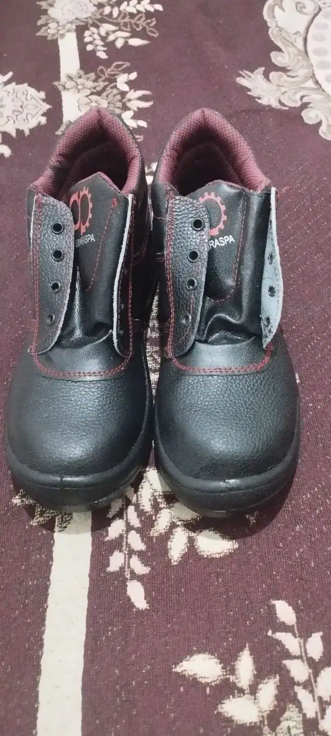 کفش ایمنی|کیف، کفش، کمربند|سنندج, |دیوار