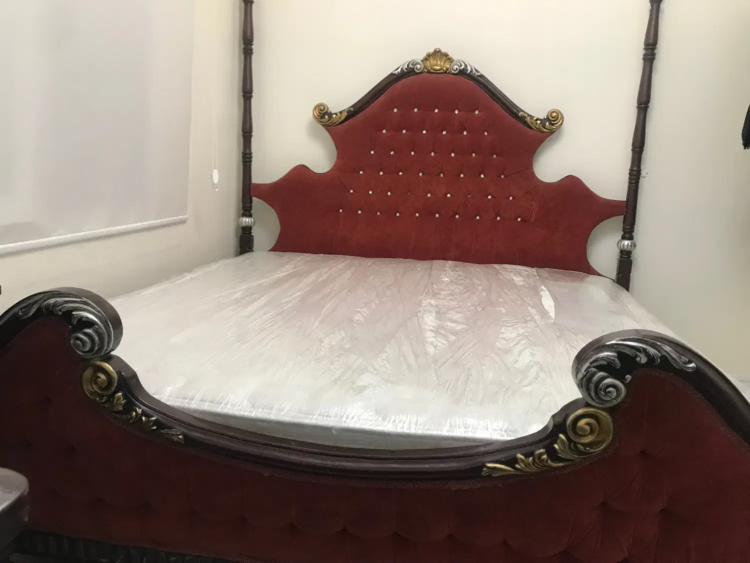 سرویس تخت خواب ۲ نفره چوب و تشک خوشخواب برن آلمان|تخت و سرویس خواب|تهران, کوی بیمه|دیوار