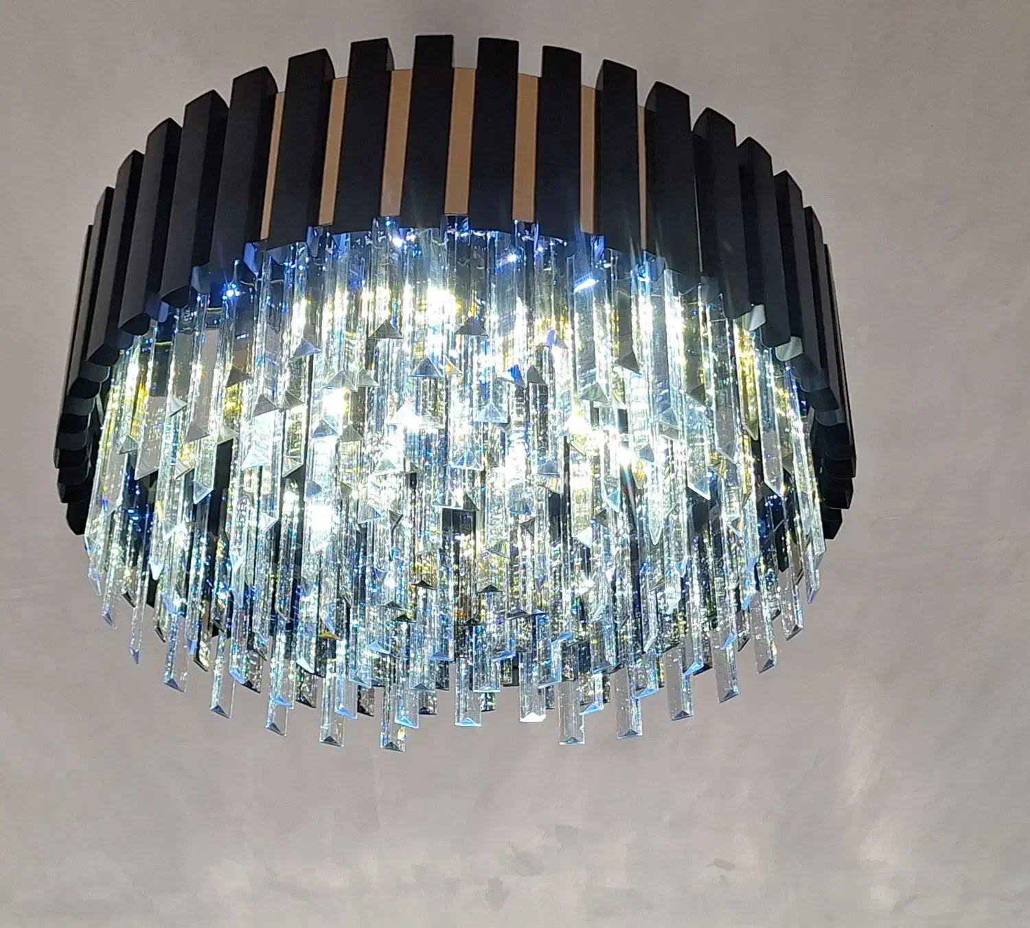 لوستر|لوستر و چراغ آویز|اصفهان, سلطانآباد|دیوار