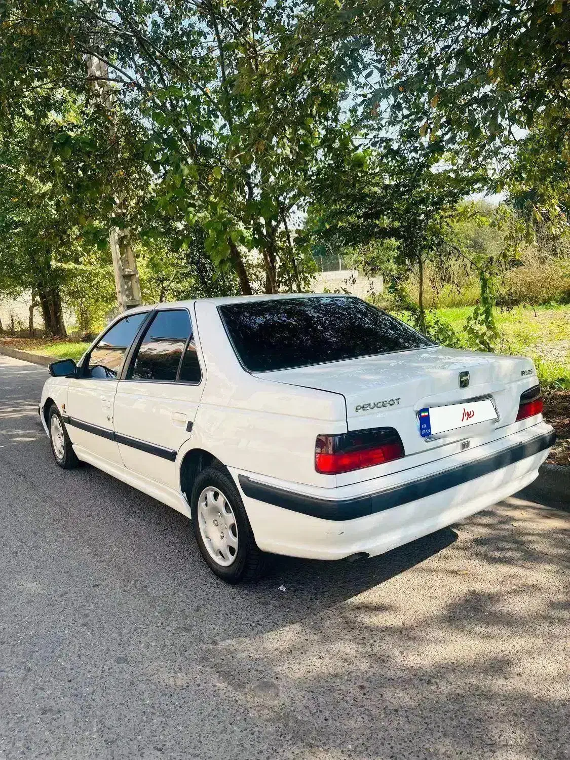 پژو پارس مدل 88 ببرنگ و استثنایی|خودرو سواری و وانت|رشت, شهرک قدس|دیوار