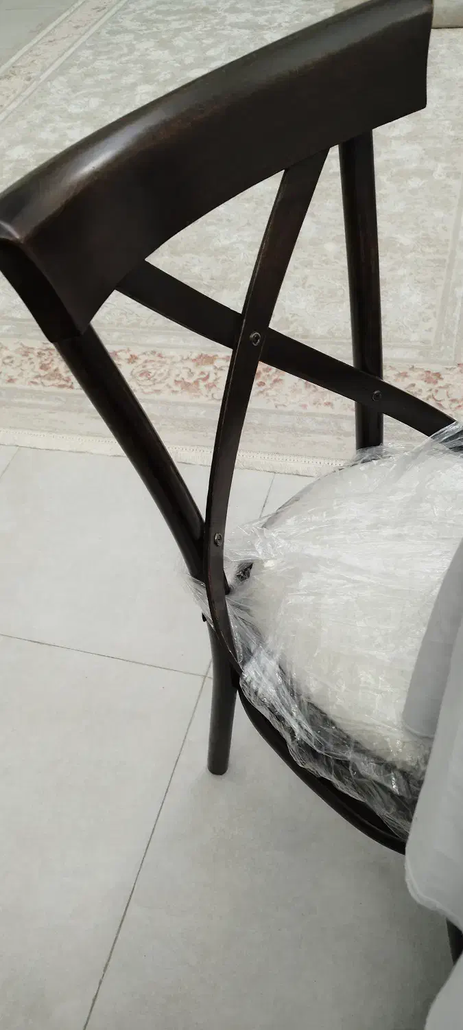 سرویس نهار خوری ۴نفره چوب راش|میز و صندلی غذاخوری|تربت جام, شاد|دیوار