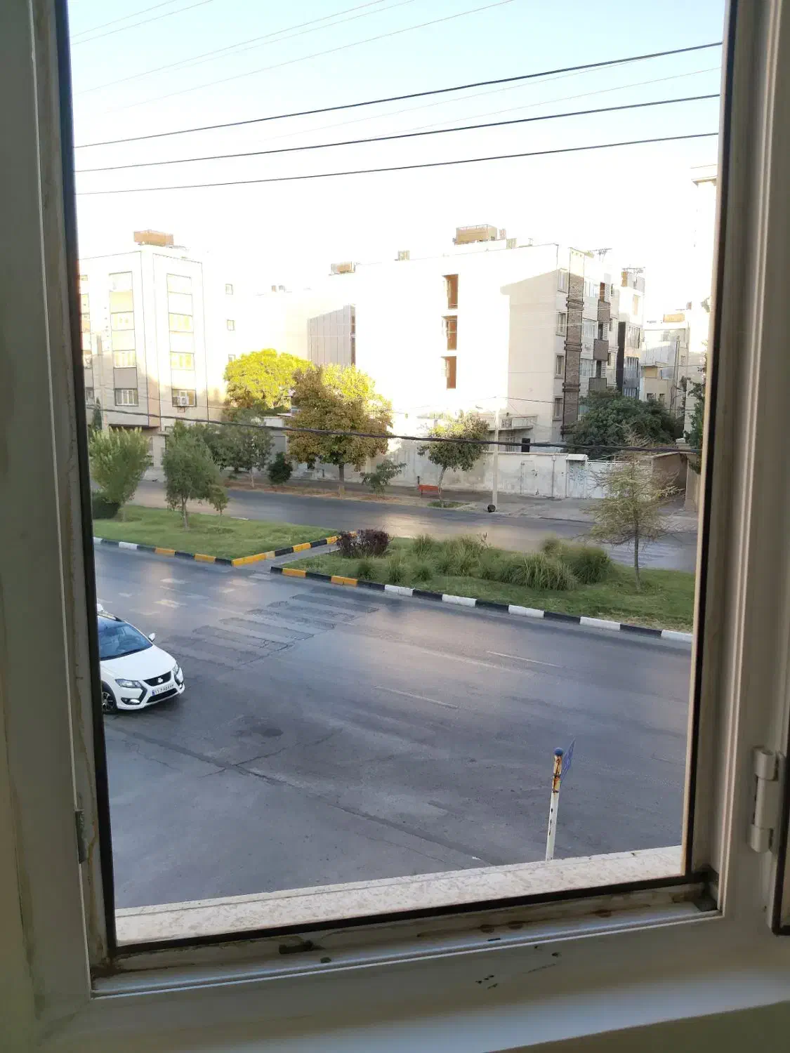 آپارتمان بر بلوار سفیر شمالی|فروش آپارتمان|شیراز, درکی|دیوار