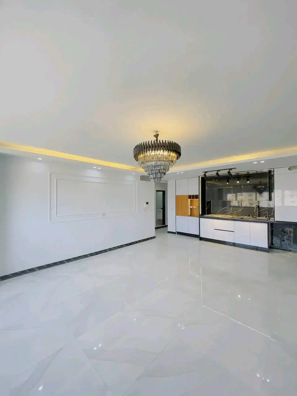 70متر دو خواب روب نما پارکینگ سند تکبرگ|فروش آپارتمان|تهران, چیتگر شمالی|دیوار