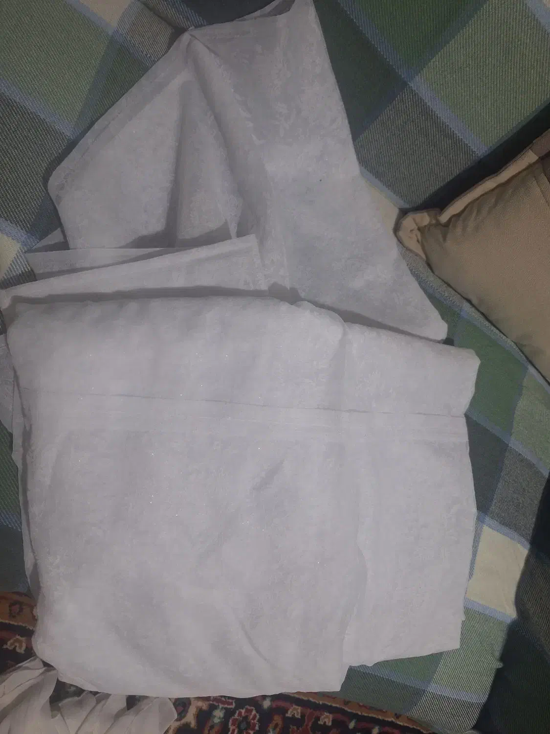 لباس عقد|لباس|اراک, |دیوار