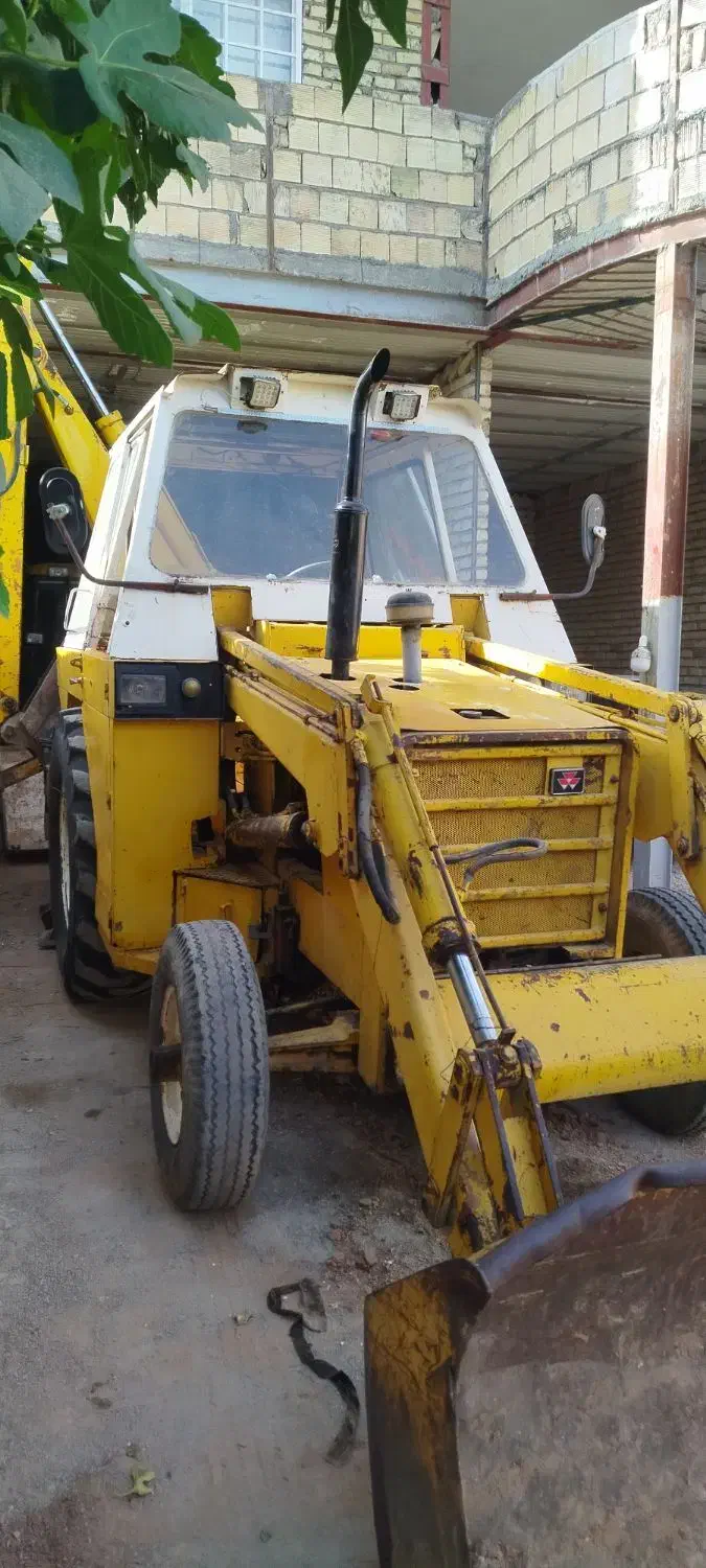 بیل بکهو مدل ۷۲|خودرو سنگین|اندیشه, اندیشه فاز ۳|دیوار