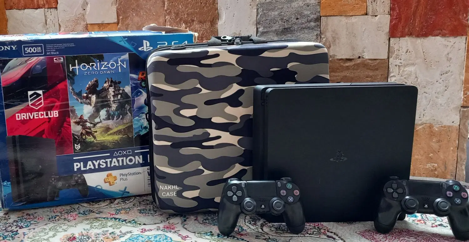 PS4 SLIM|کنسول، بازی ویدئویی و آنلاین|آباده, |دیوار