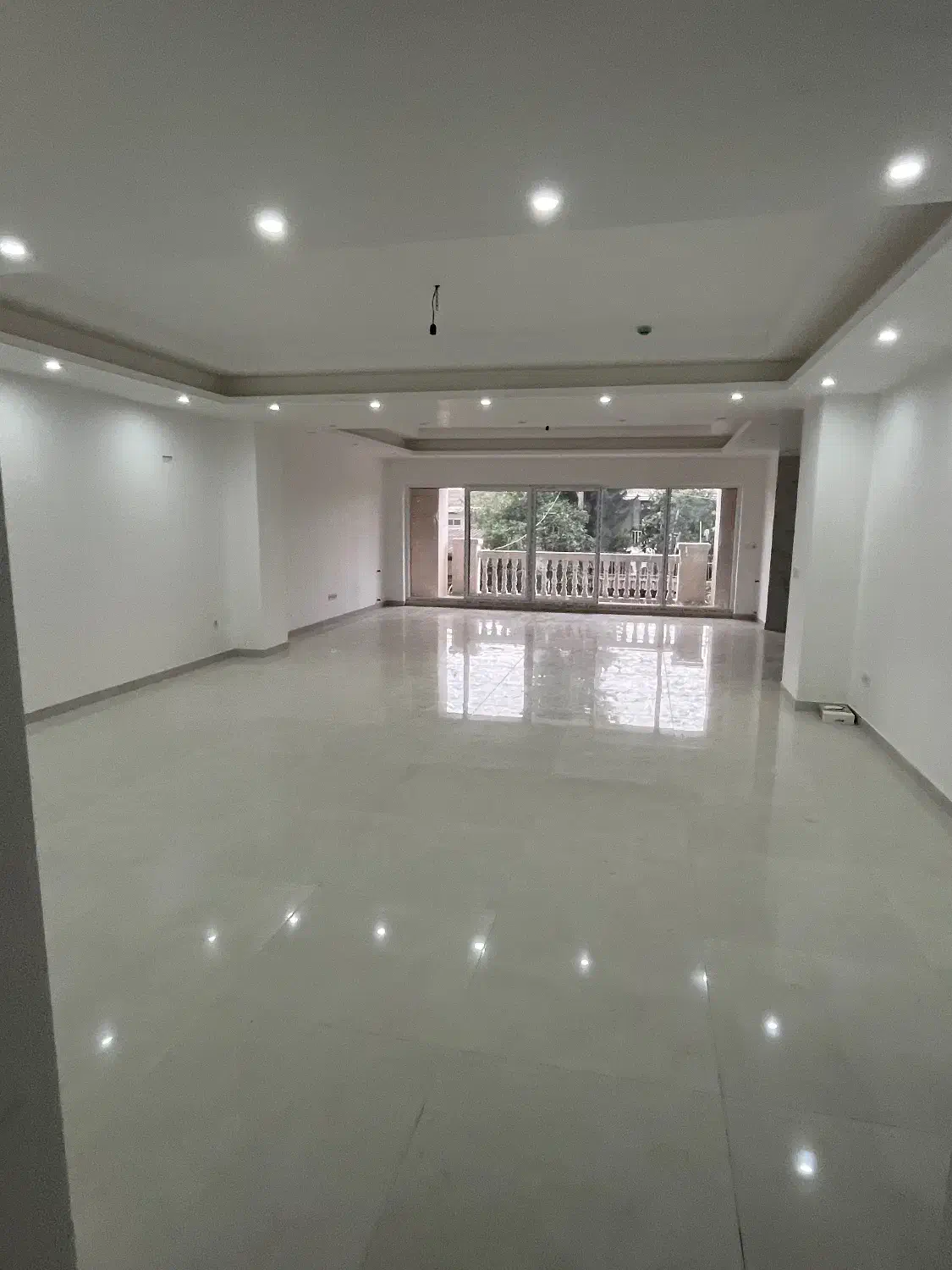 آپارتمان ۲۴۱ متری نهضت ساری نوساز لوکس|فروش آپارتمان|ساری, |دیوار