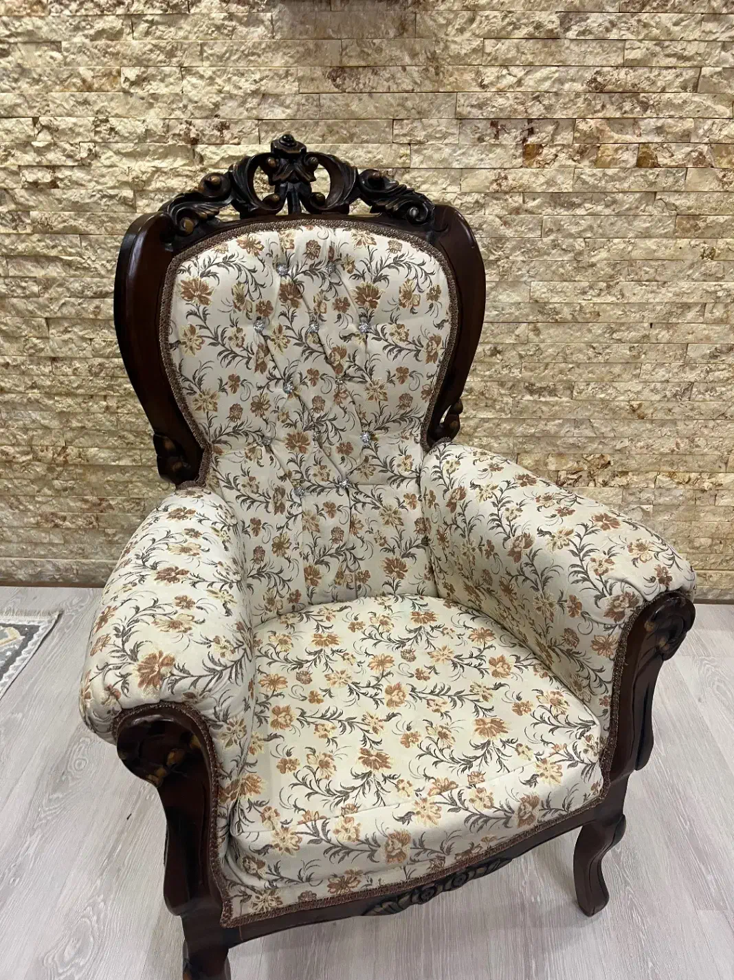 مبل سلطنتی تمیز|مبلمان خانگی و میز عسلی|تاکستان, |دیوار