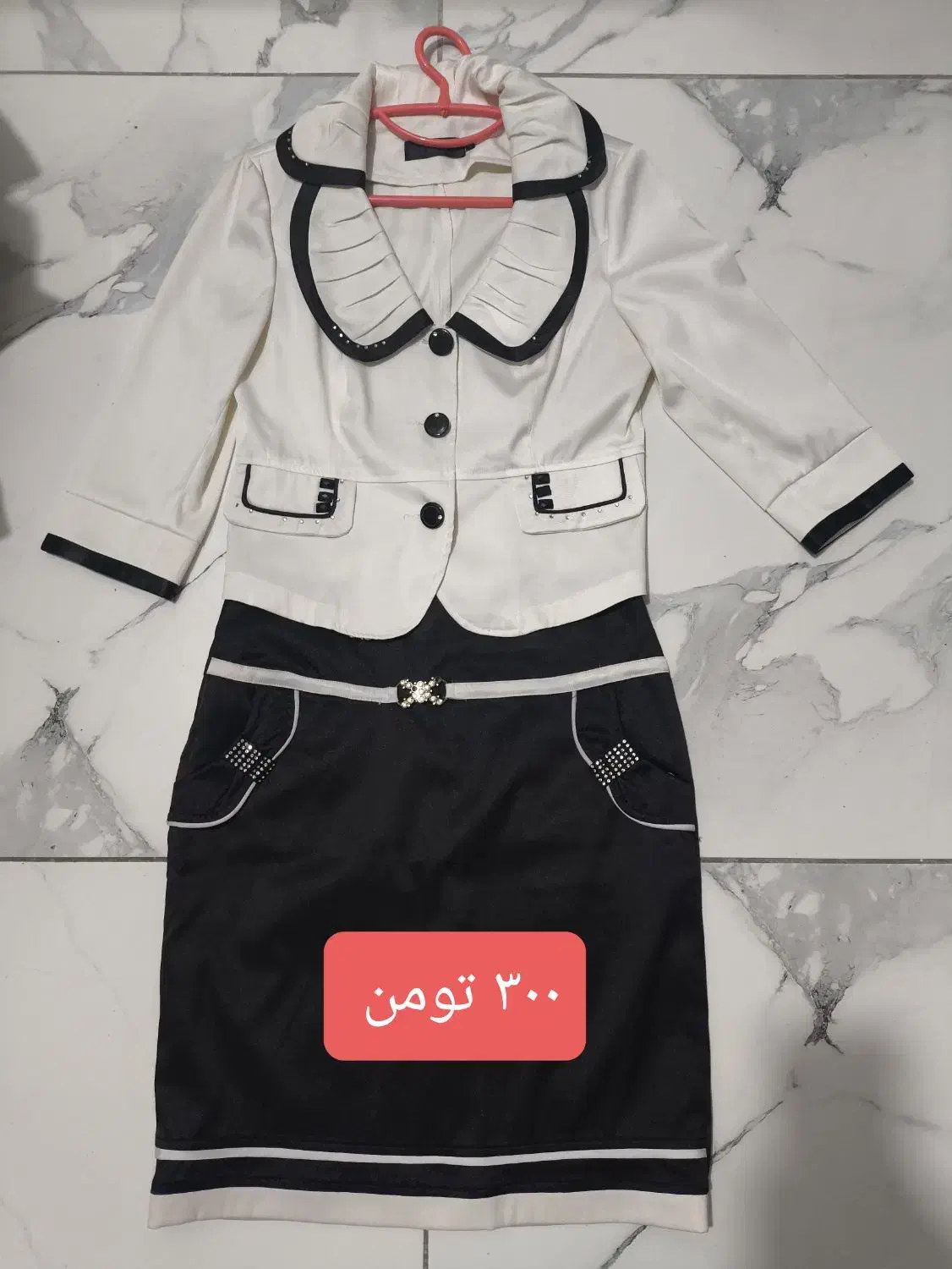 تعدادی لباس زنانه سایز 42|لباس|تهران, مطهری|دیوار