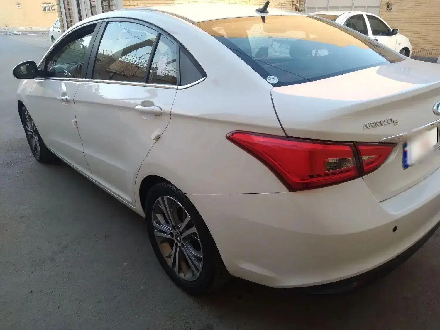 آریزو۵ اکسلنت اتوماتیک خانگی ۱۳۹۶|خودرو سواری و وانت|شاهینشهر, شهرک گلدیس|دیوار