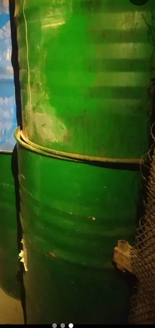 بشکه فلزی|ظروف نگهدارنده، پلاستیکی، یک‌بارمصرف|دوگنبدان, |دیوار