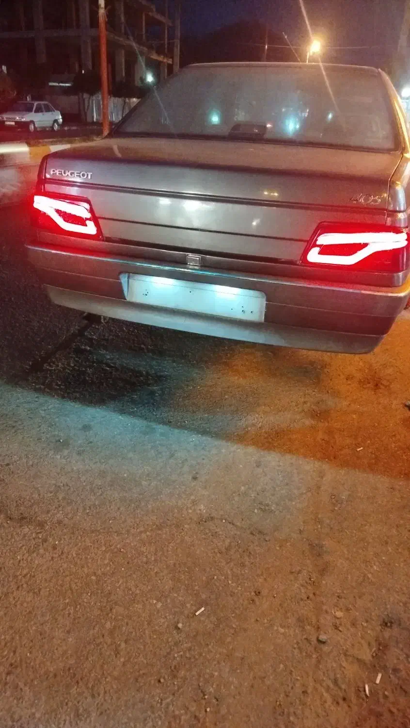 چراغ 405|قطعات یدکی و لوازم جانبی|دالخانی, |دیوار