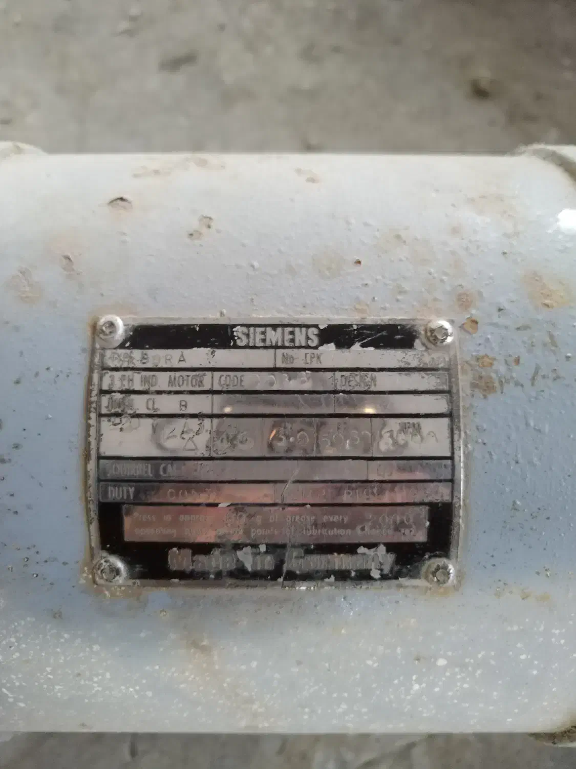 سنگ رومیزی سه فاز صنعتی زیمنس|ابزارآلات|بابل, |دیوار