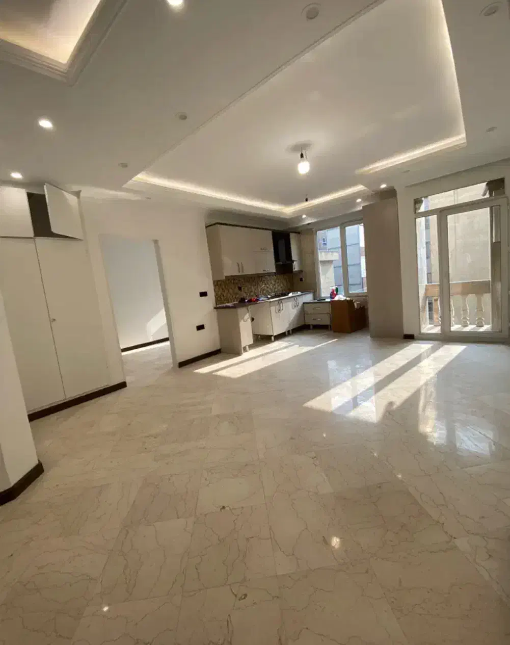 ۵۸ متر ۱ خواب / تراورتن / جنت جنوب / رو به افتاب|فروش آپارتمان|تهران, جنتآباد جنوبی|دیوار