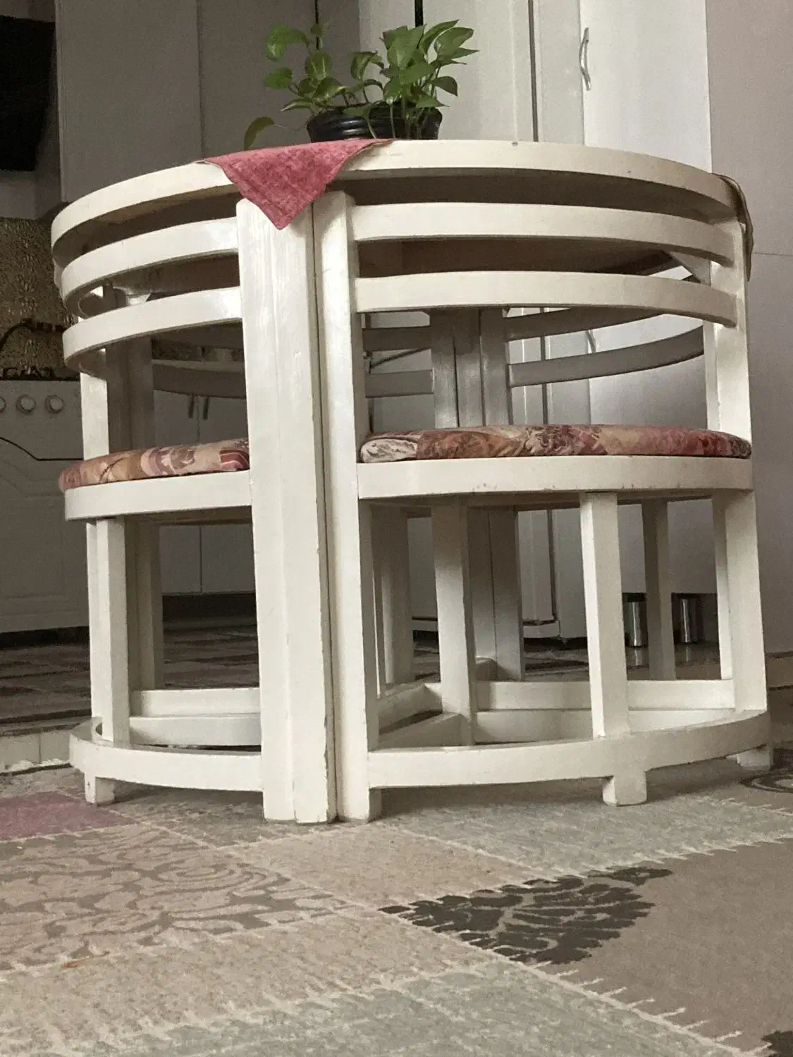 میزغذاخوری۴نفره|میز و صندلی غذاخوری|اسلامشهر, چیچکلو|دیوار