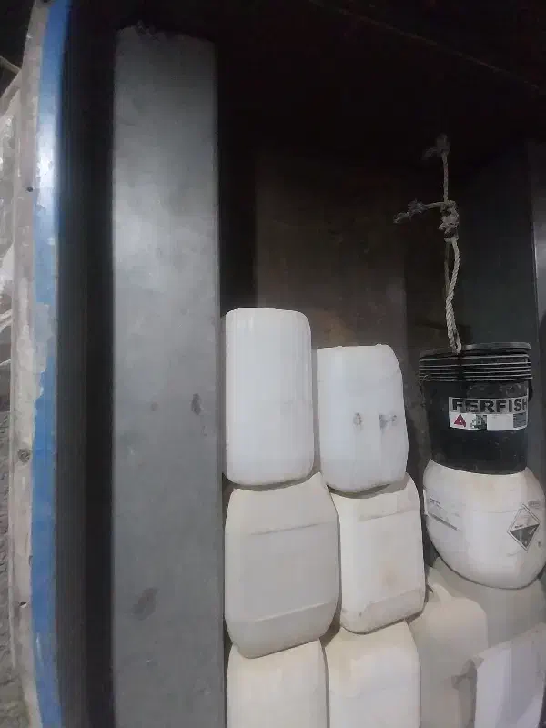 لگنی نیسانی نو با کفی زخمیم|قطعات یدکی و لوازم جانبی|سبزوار, عارف|دیوار