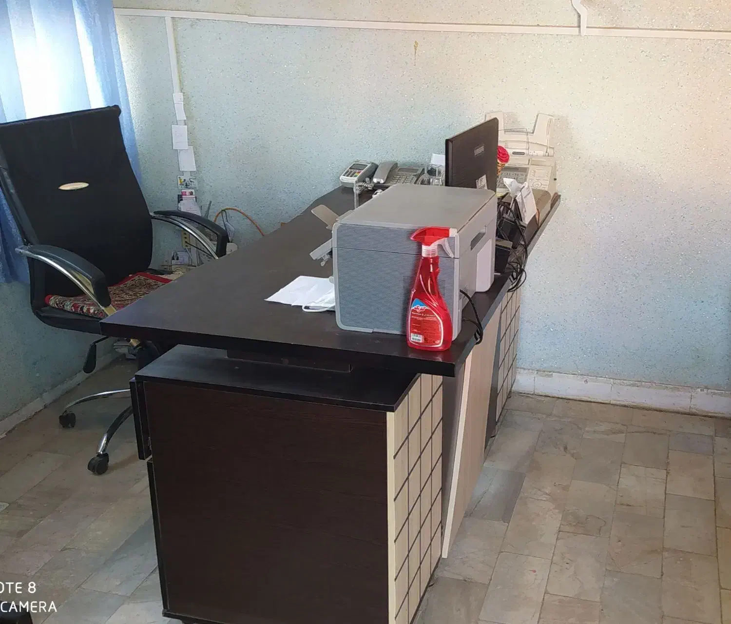 میز کار MDF در حد نو + صندلی مدیریتی گردان|دفتر کار|بندرعباس, |دیوار