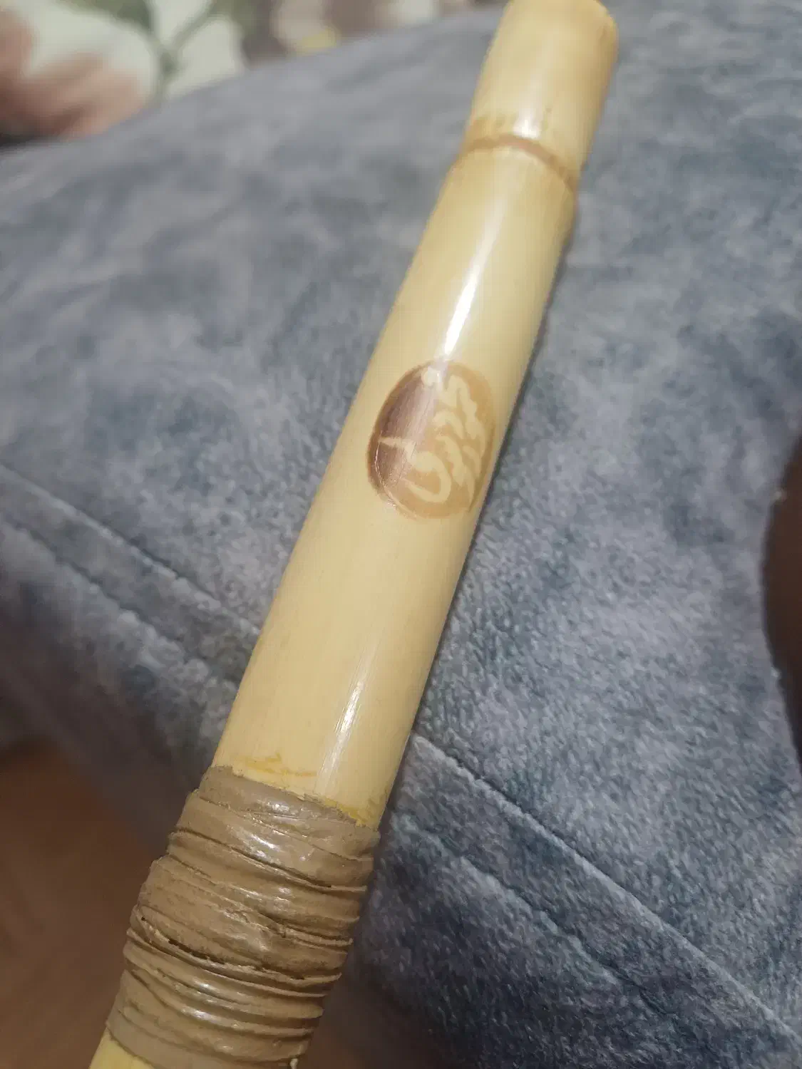 نی هفت بند محمد رسولی|سازهای بادی|قدس, معادن شن و ماسه|دیوار