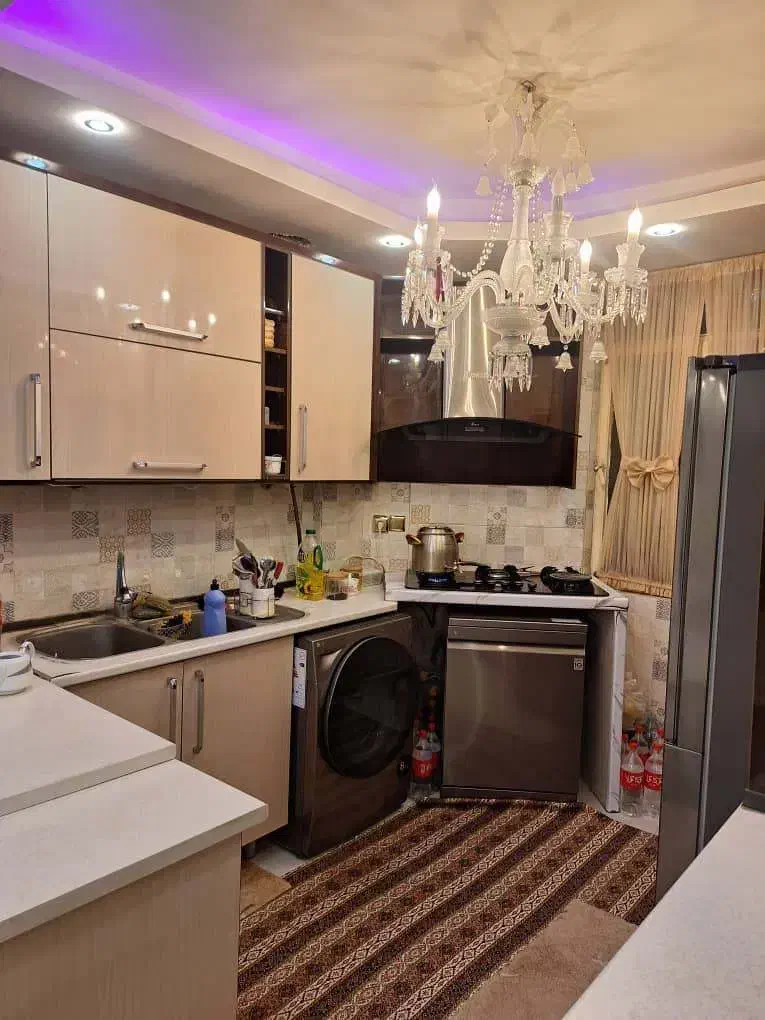 ۶۴ متر دنج ترین جای هزاردستگاه نازی آباد