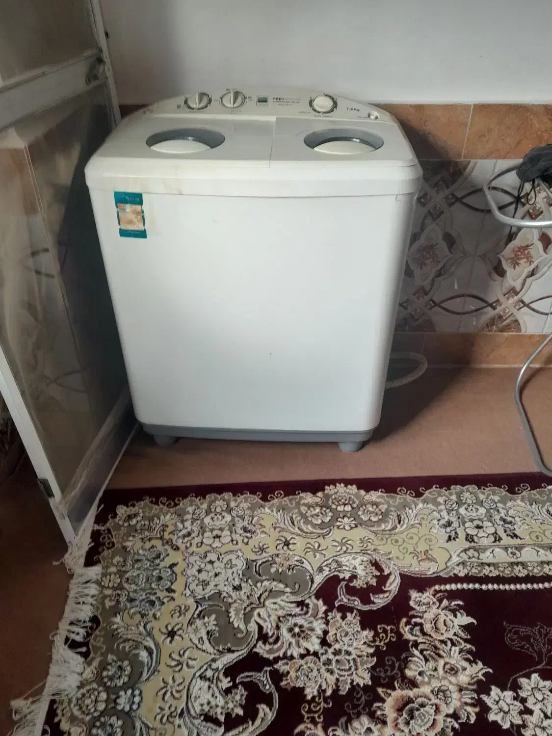 ماشین لباسشویی|ماشین لباسشویی و خشک‌کن لباس|سرخنکلاته, |دیوار