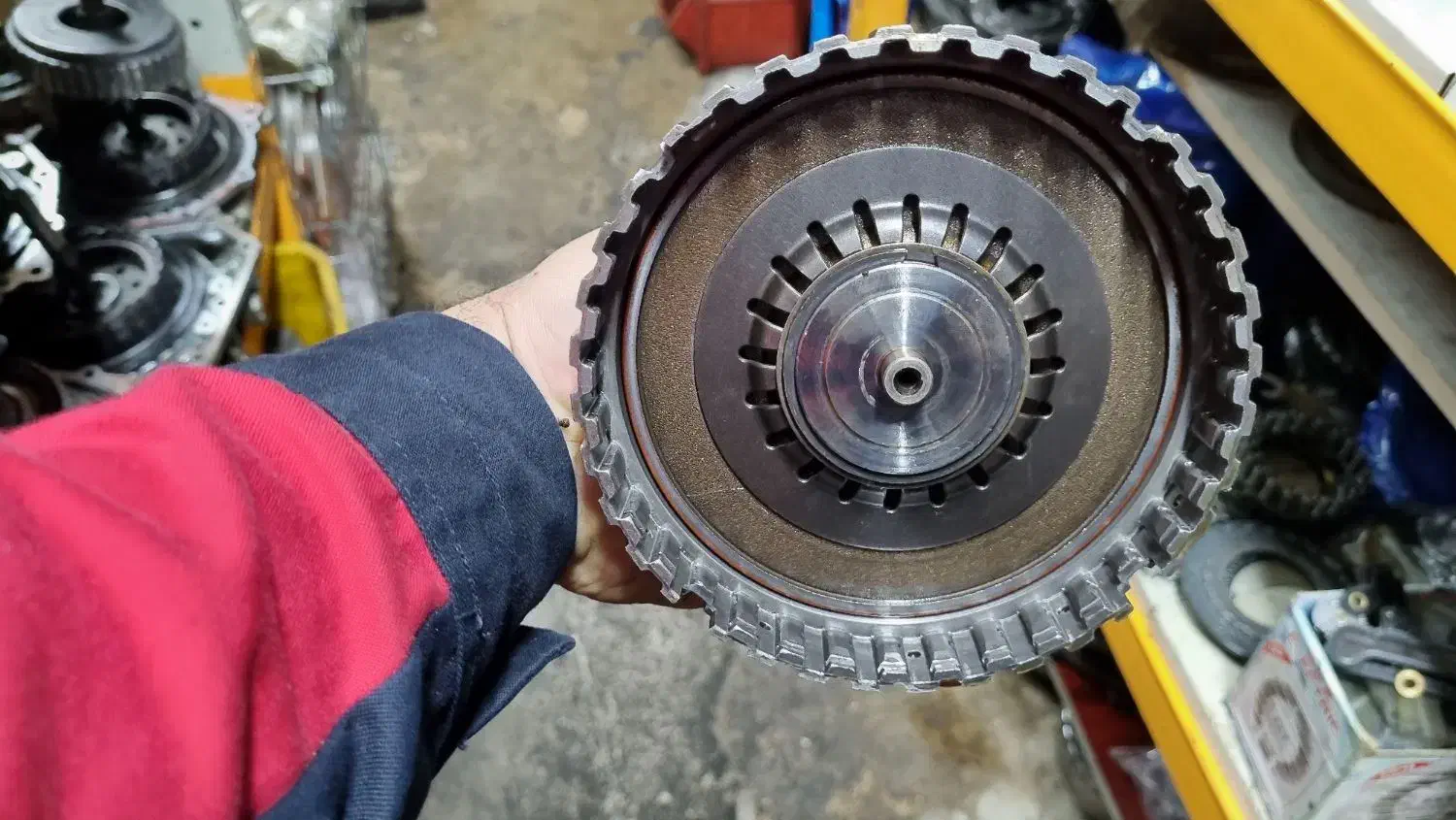 از ریز ترین قطعات تا گیربکس کامل لیفان x50|خدمات پیشه و مهارت|مشهد, آبکوه|دیوار