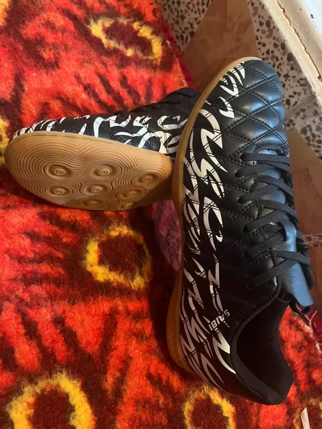 کتونی فوتسال|تجهیزات ورزشی|قم, امامزاده ابراهیم|دیوار