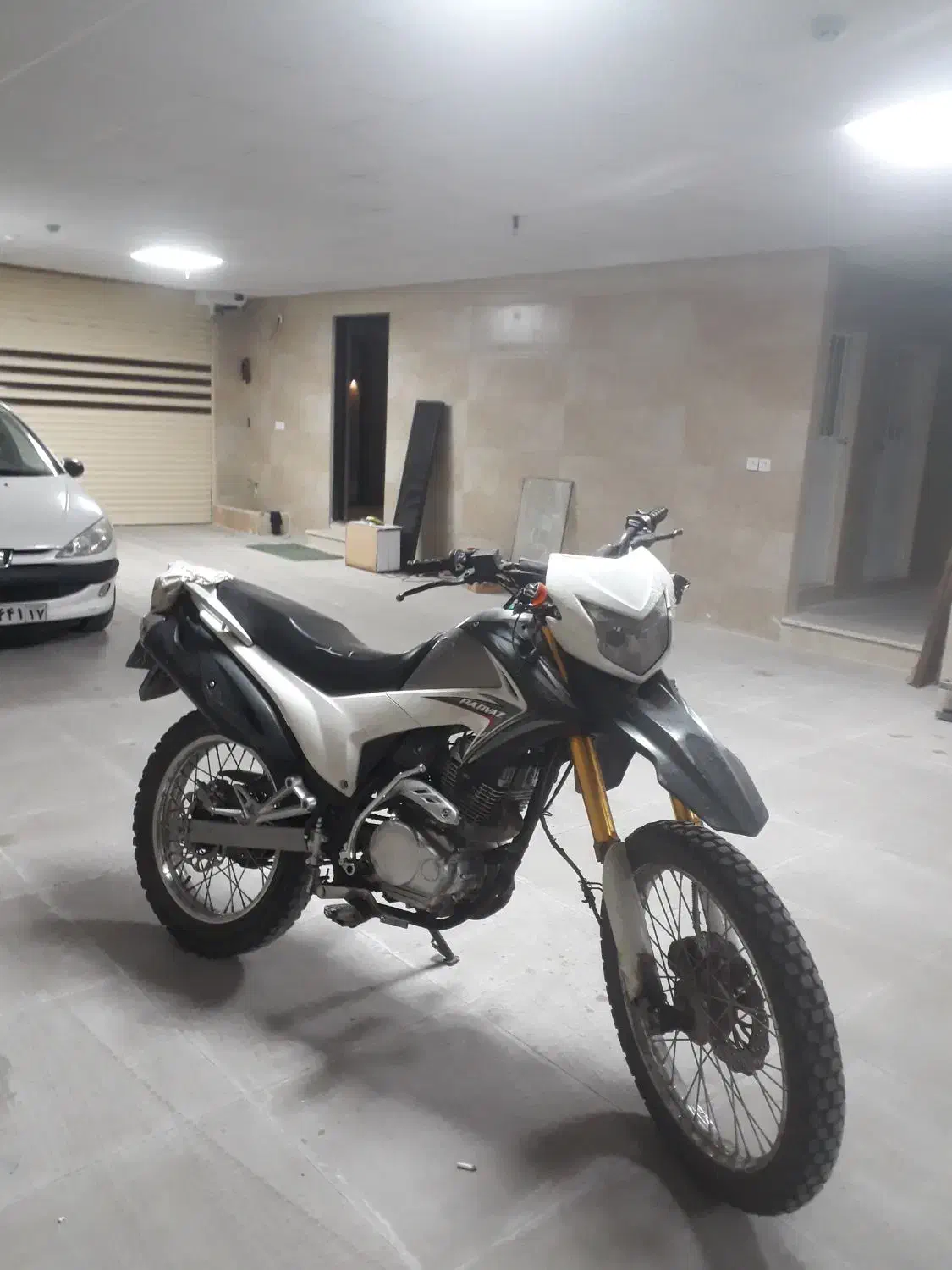 موتور پرشی crf ۲۰۰ تریل|موتورسیکلت|ارومیه, |دیوار