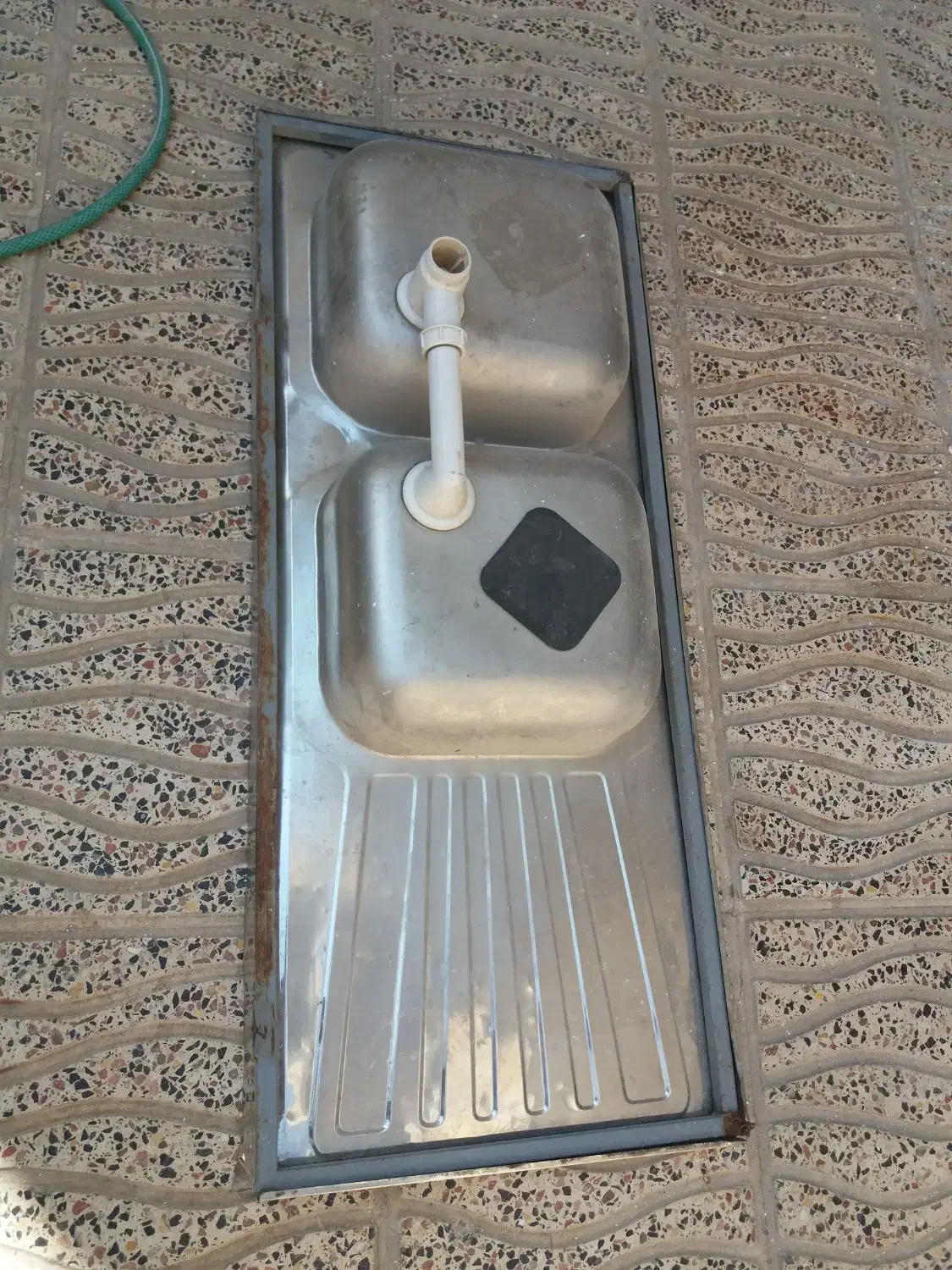 فروش کمد و سینک|کتابخانه، شلف، قفسه‌های دیواری|مرودشت, فرهنگ|دیوار