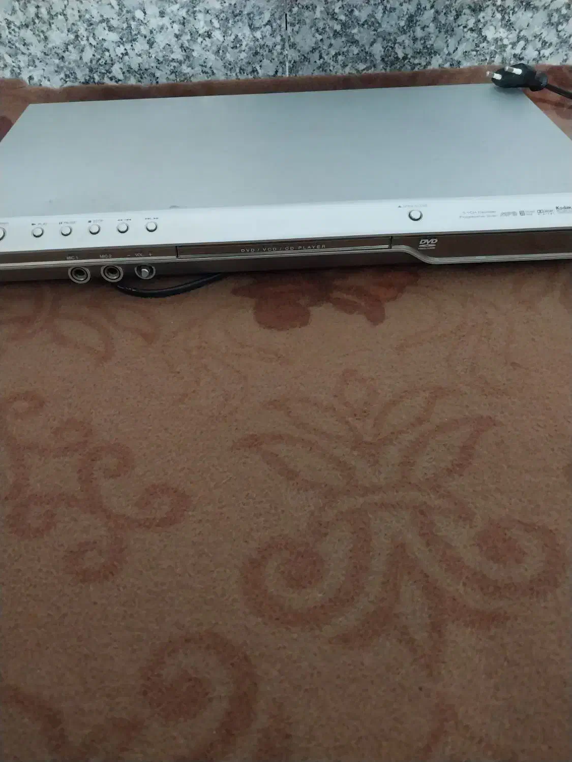 دی وی دی|پخش‌کننده DVD و ویدیو|همدان, |دیوار