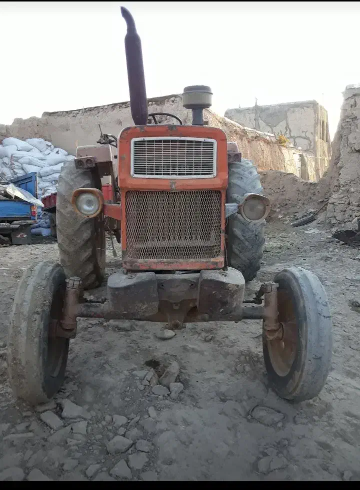 تراکتور رومانی مدل 58|خودرو سنگین|سجاس رود, |دیوار