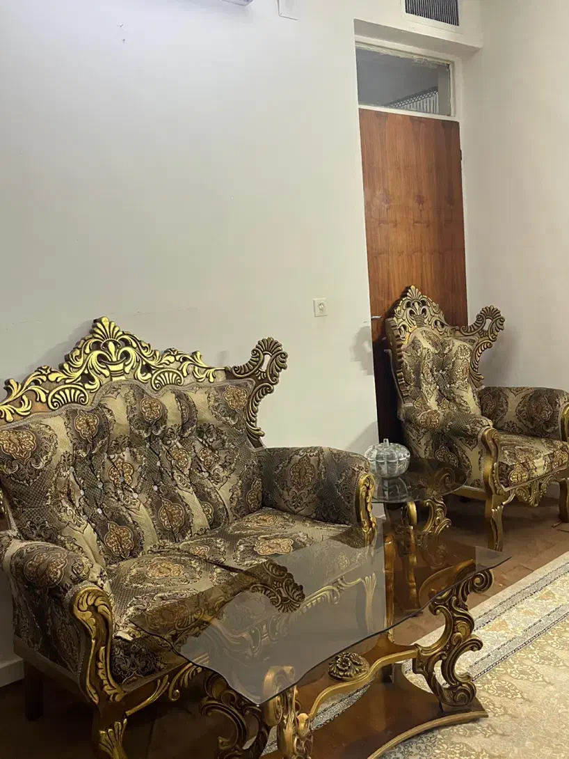 مبل و میز غذاخوری سلطنتی|مبلمان خانگی و میز عسلی|شیراز, فاضل|دیوار