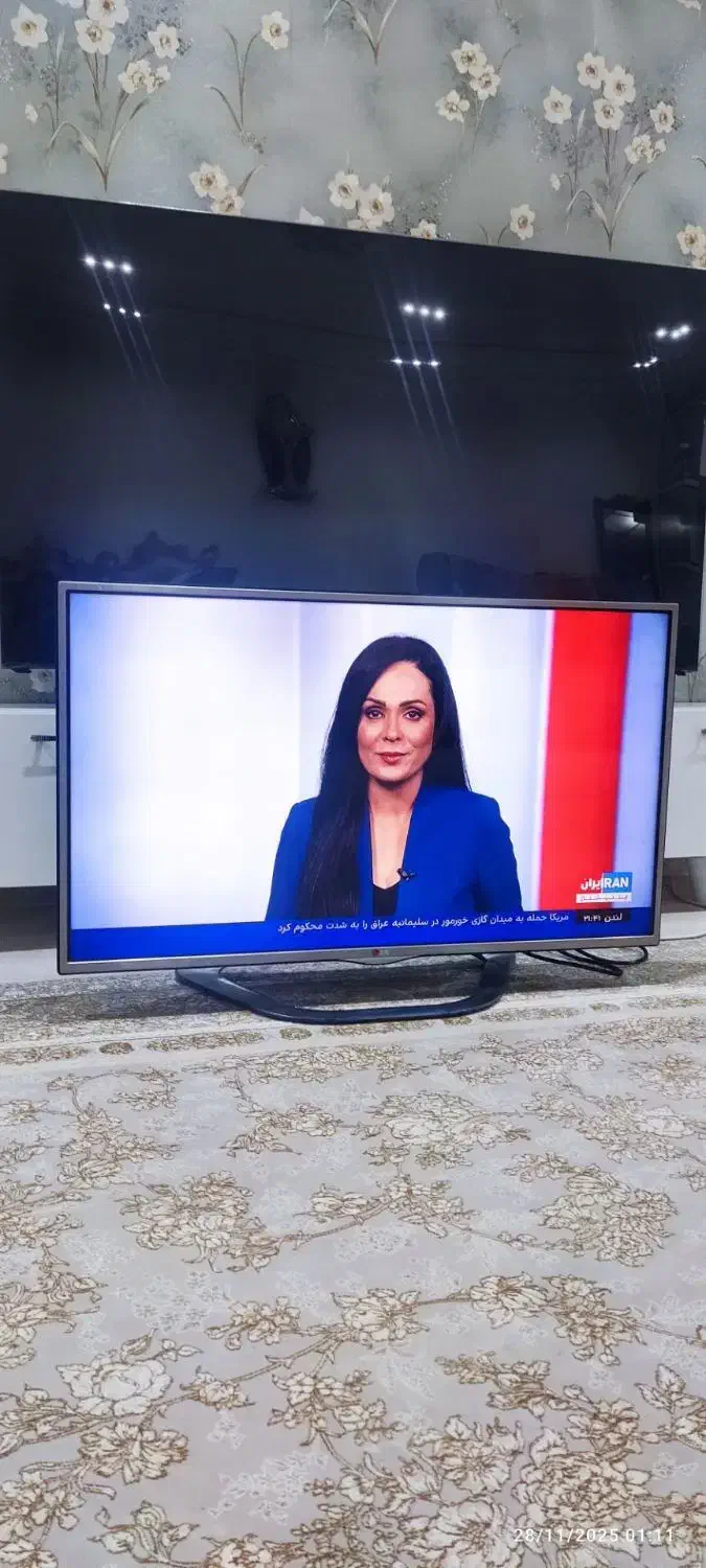 تلویزیون ال جی 42 اینچ کره اصل|تلویزیون و پروژکتور|سنندج, |دیوار