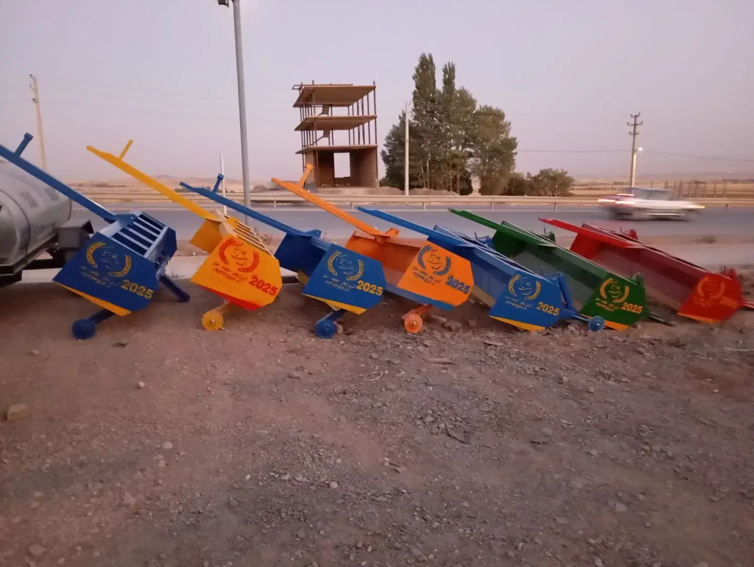 تک صنعت طارمیان|ماشین‌آلات صنعتی|قیدار, |دیوار