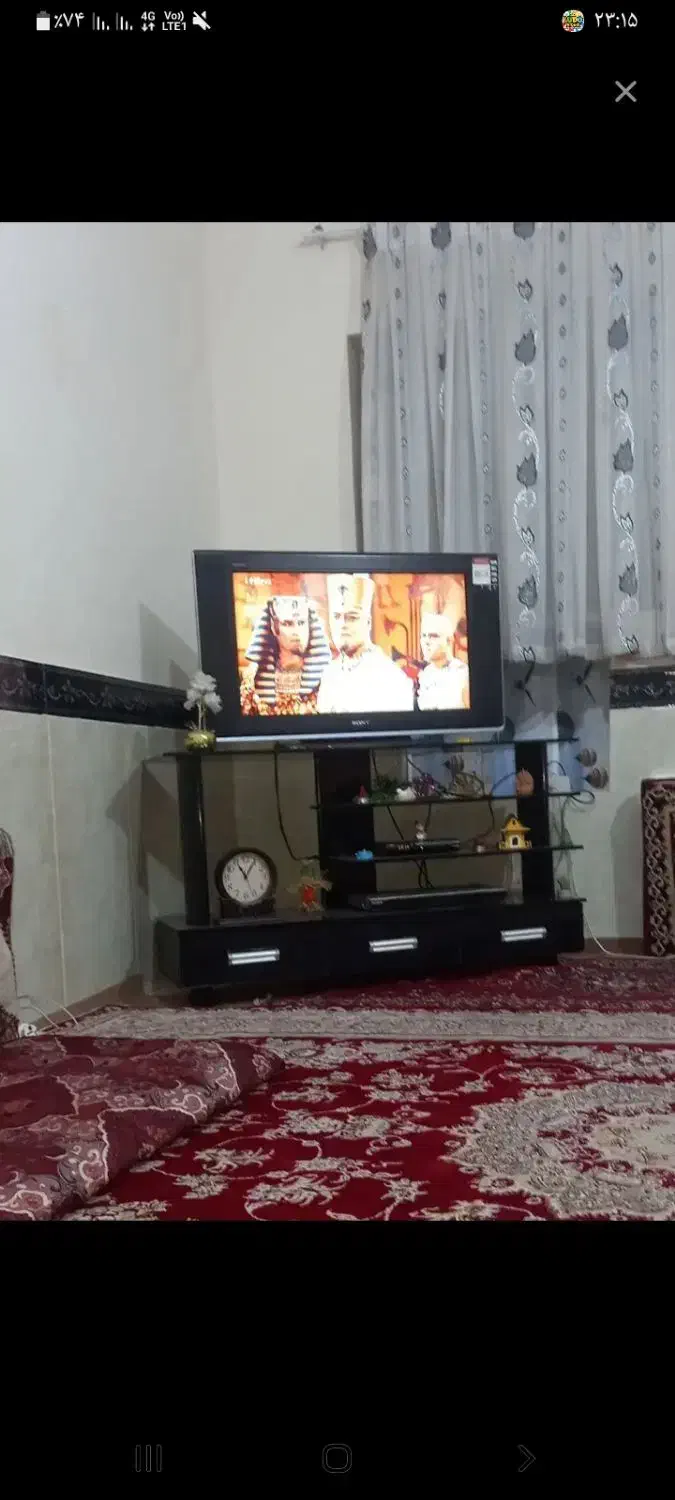 الی سی دی صفحه دوم و بخونید حتمن|تلویزیون و پروژکتور|چابهار, |دیوار